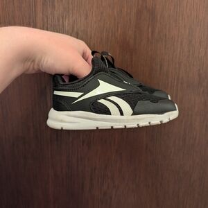 Reebok Kids Black Sneakers